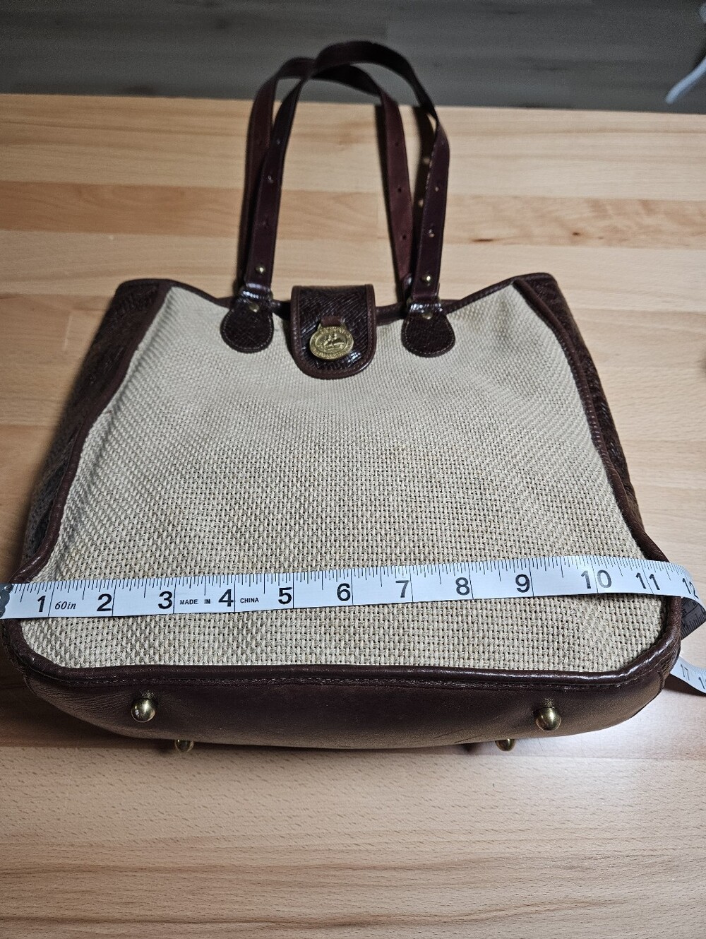 Vintage Brahmin Woven Tan and Brown Shoulder Bag - Picture 5 of 13